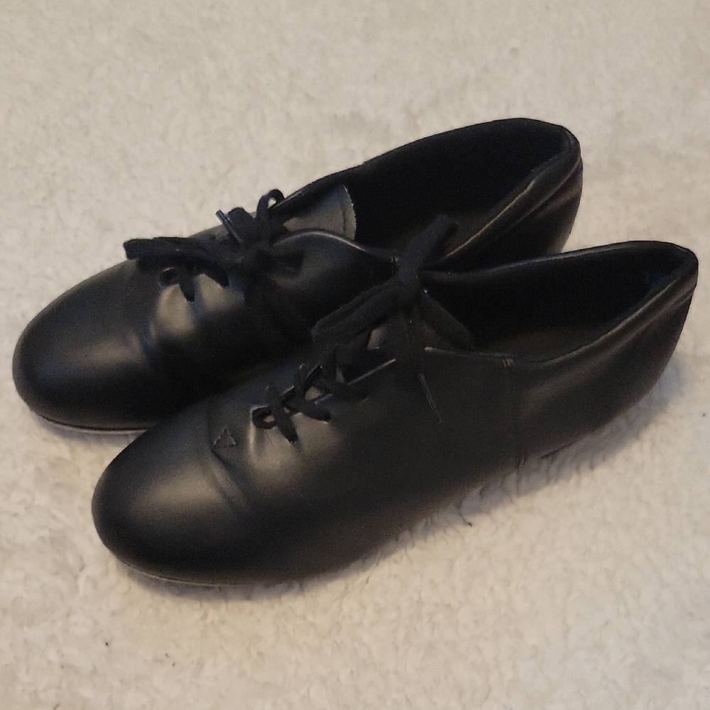 Women's Black Capezio Fluid Tap Shoes